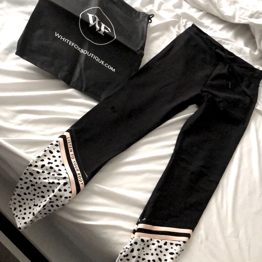 Sarah’s day black and white leggings